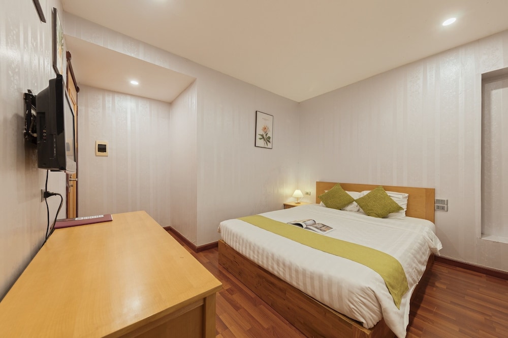 Hanoi Central Park Hotel 35/54