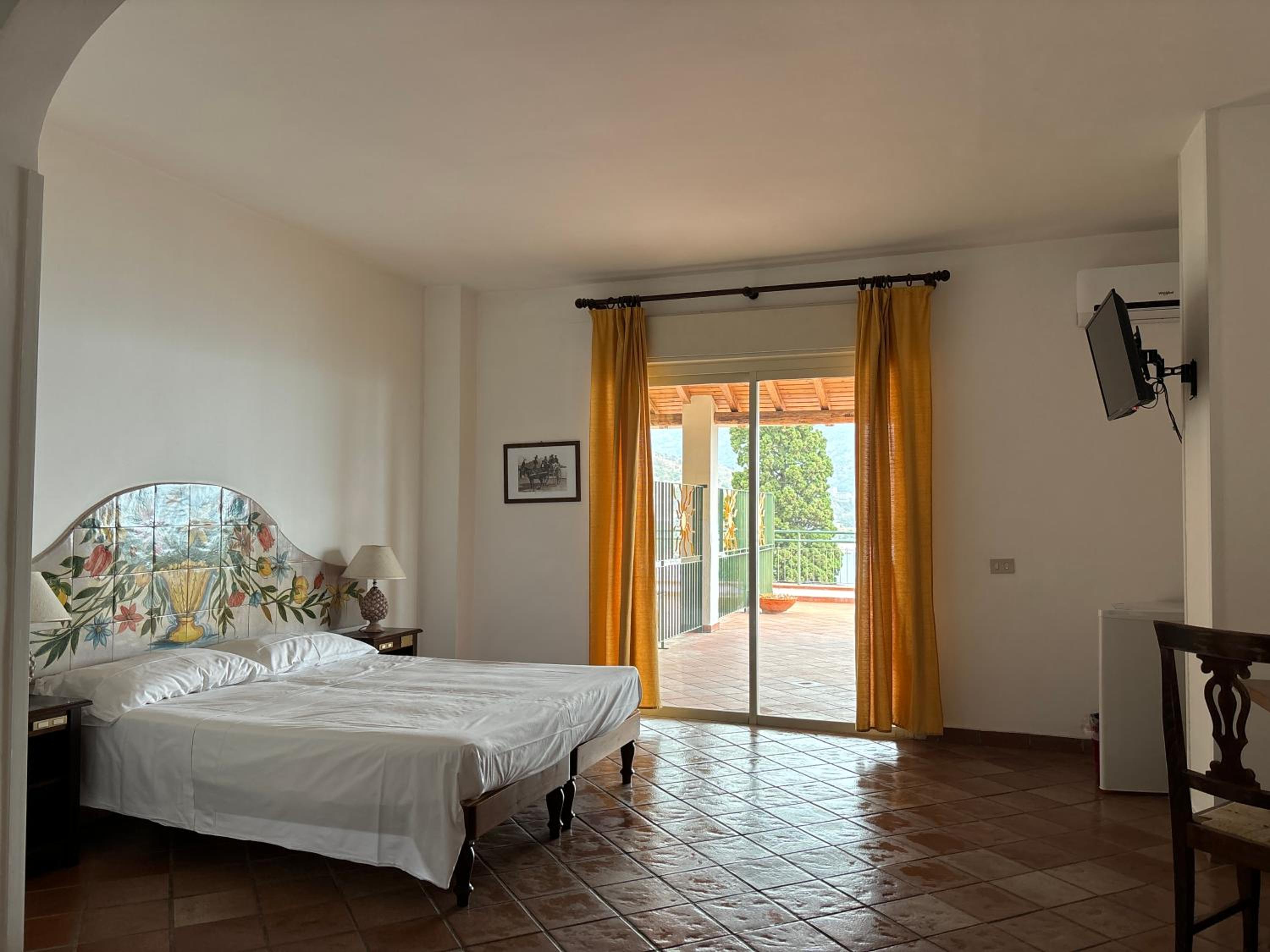 Room at Bay Palace, TAORMINA