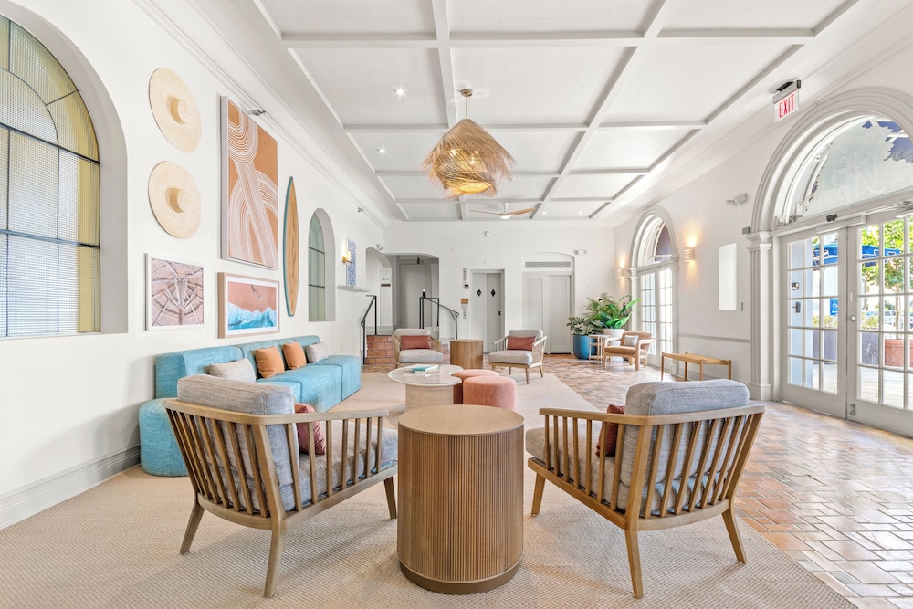 Corendon South Beach Miami 42/61