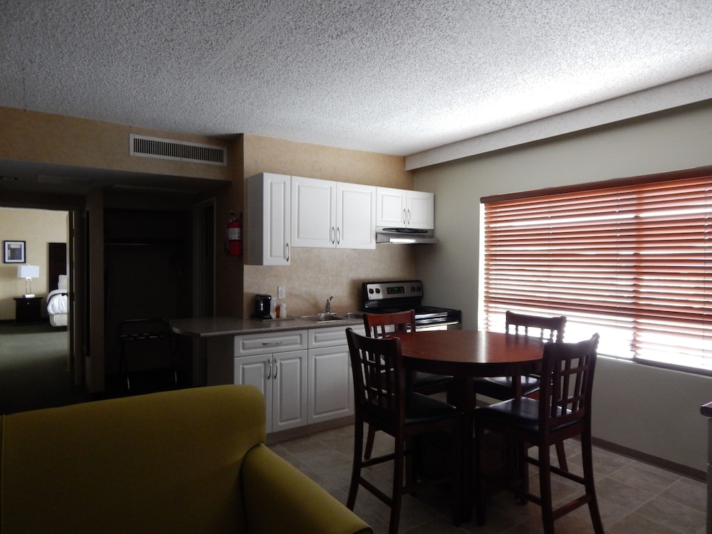 Days Inn by Wyndham Cranbrook Conference Centre 34/52