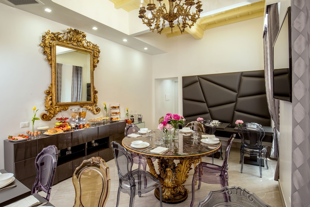 GCF Luxury Suites Guest House 57/70