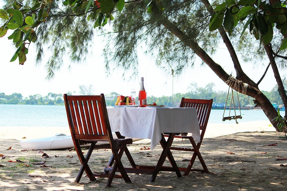 Vung Bau Resort 60/66