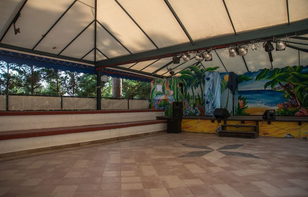 Le Palme Village 41/50