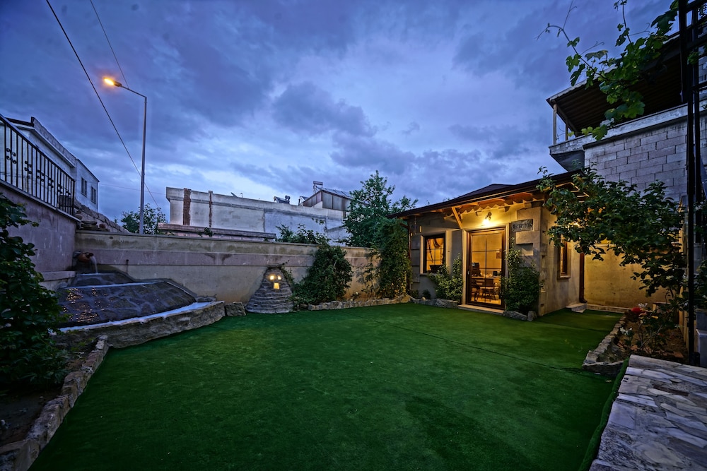 Cappadocia Panda Hostel 40/56