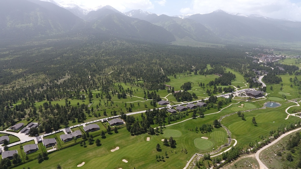 Pirin Golf Hotel & Spa 65/75