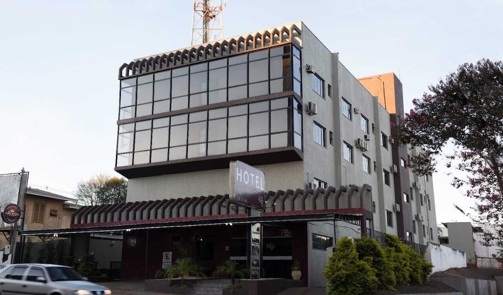 CRISTAL EXECUTIVE HOTEL 1/26
