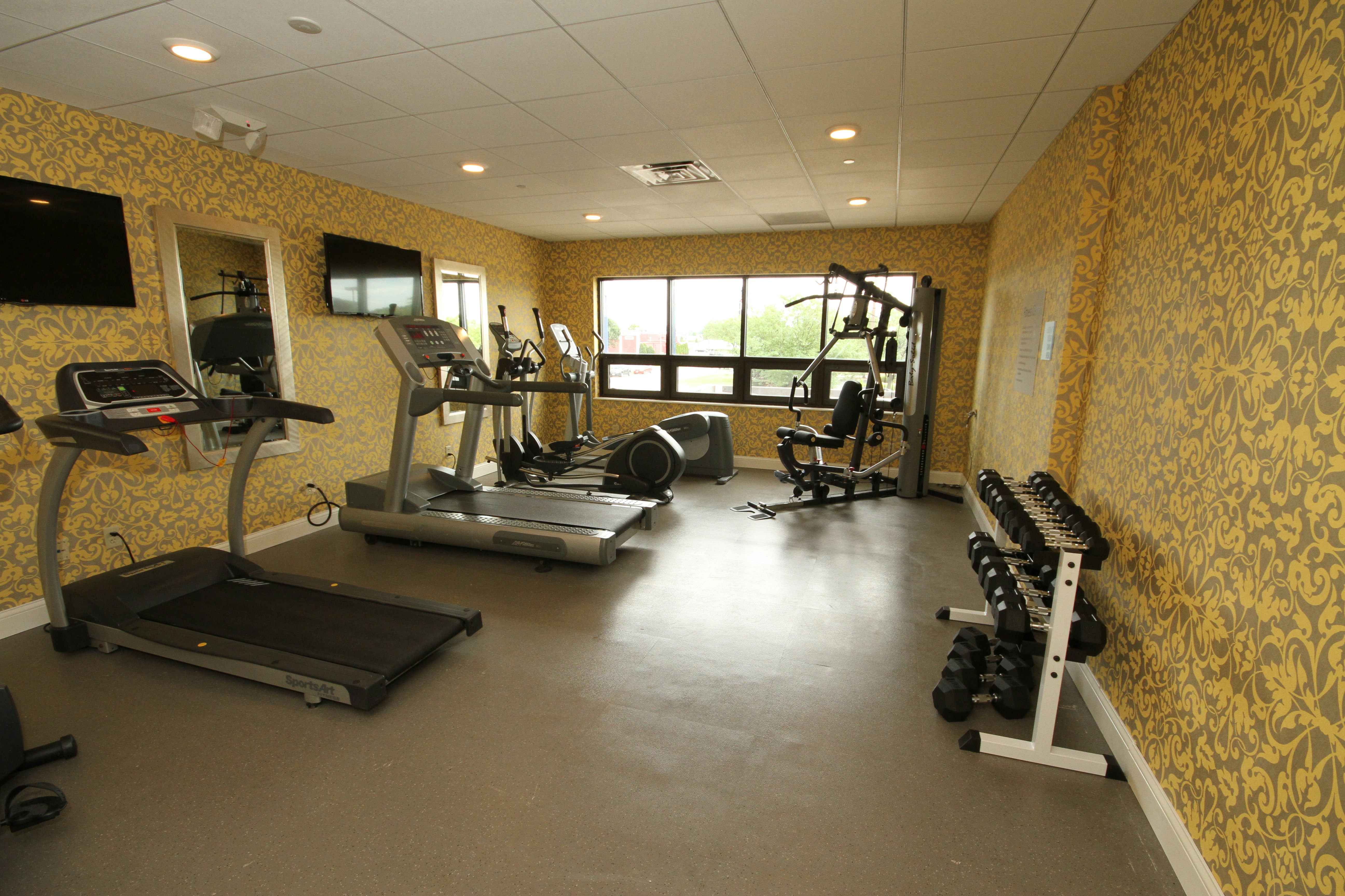 Holiday Inn Express Janesville I 90 And Us Hwy 14 36/65