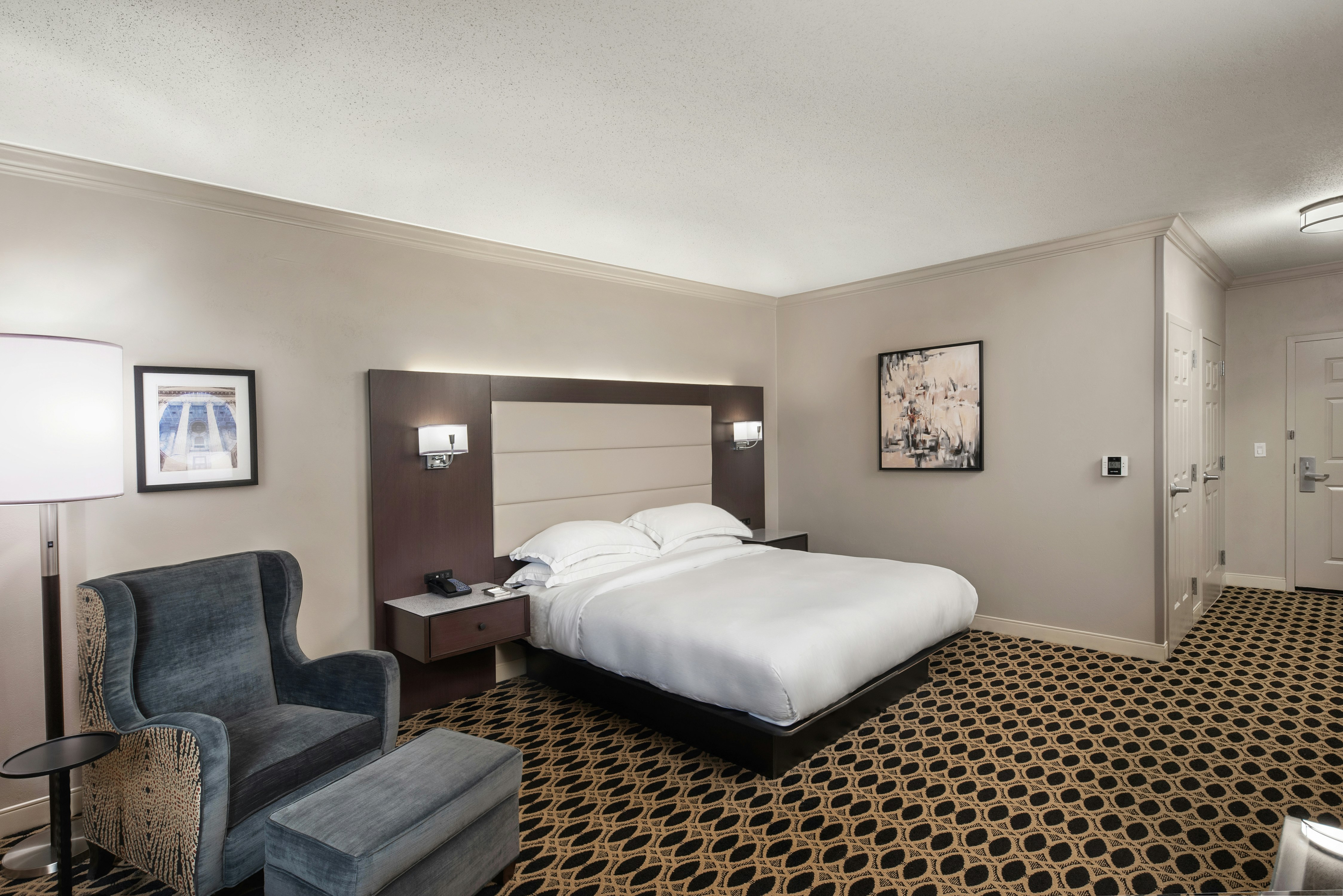 ROOM, KING BED, ACCESSIBLE
