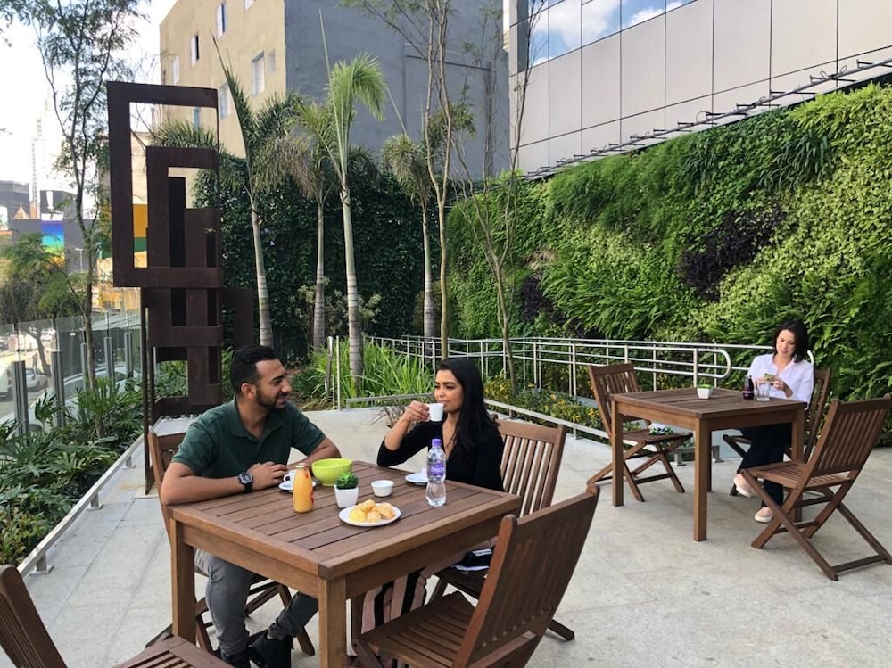 Ibis Styles SP Centro 42/64