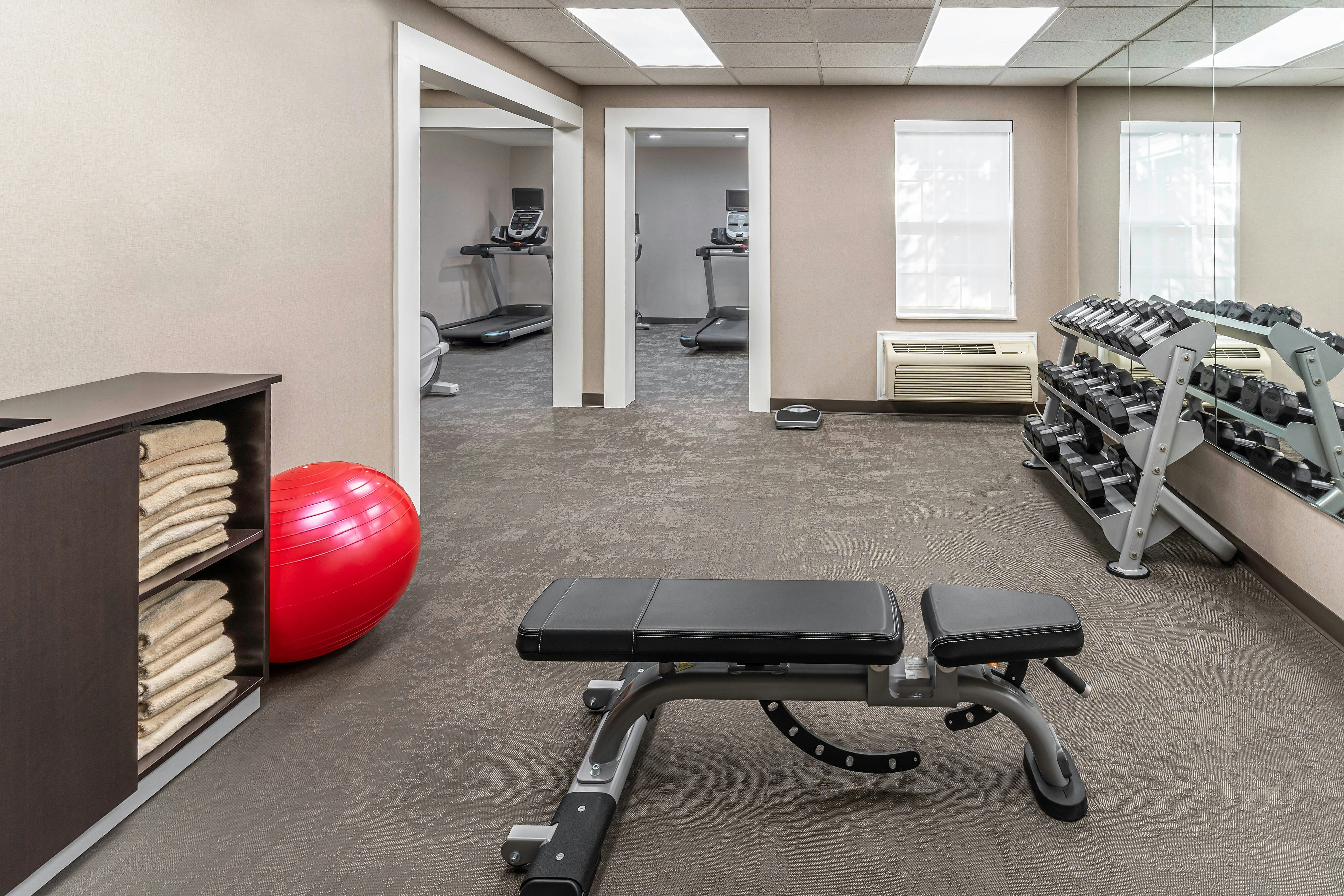 Residence Inn Sacramento Rancho Cordova 24/39