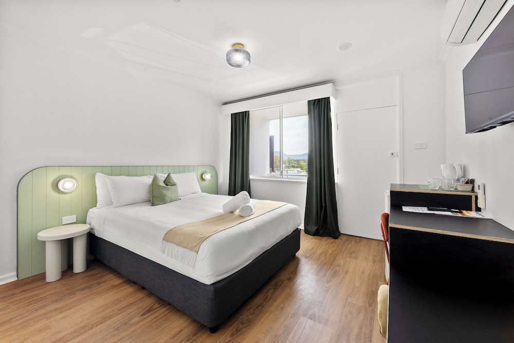 Flinders Motel 23/70