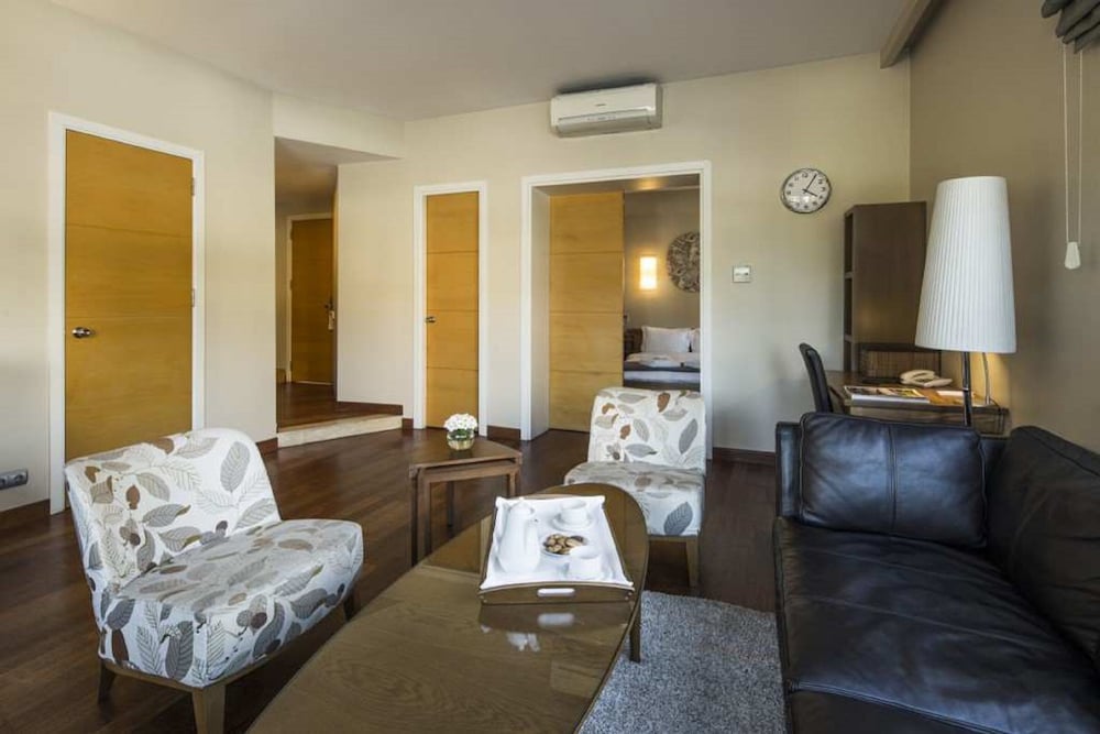 Taxim Suites Residences Istanbul 47/69