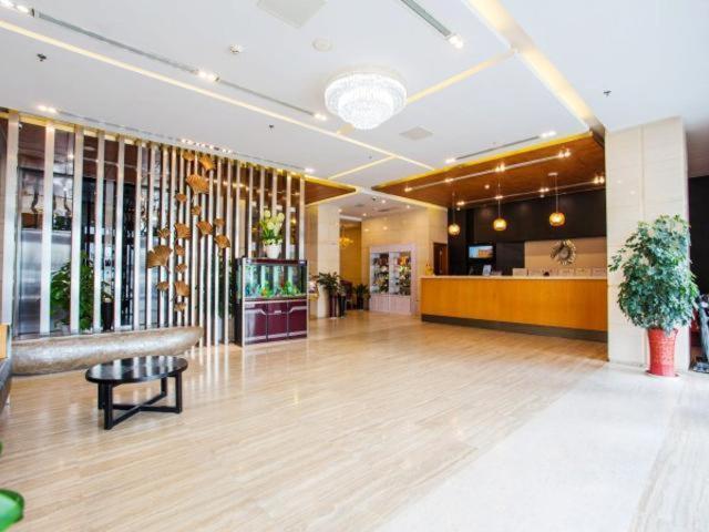 Metropolo Taizhou Wanda Square 6/45