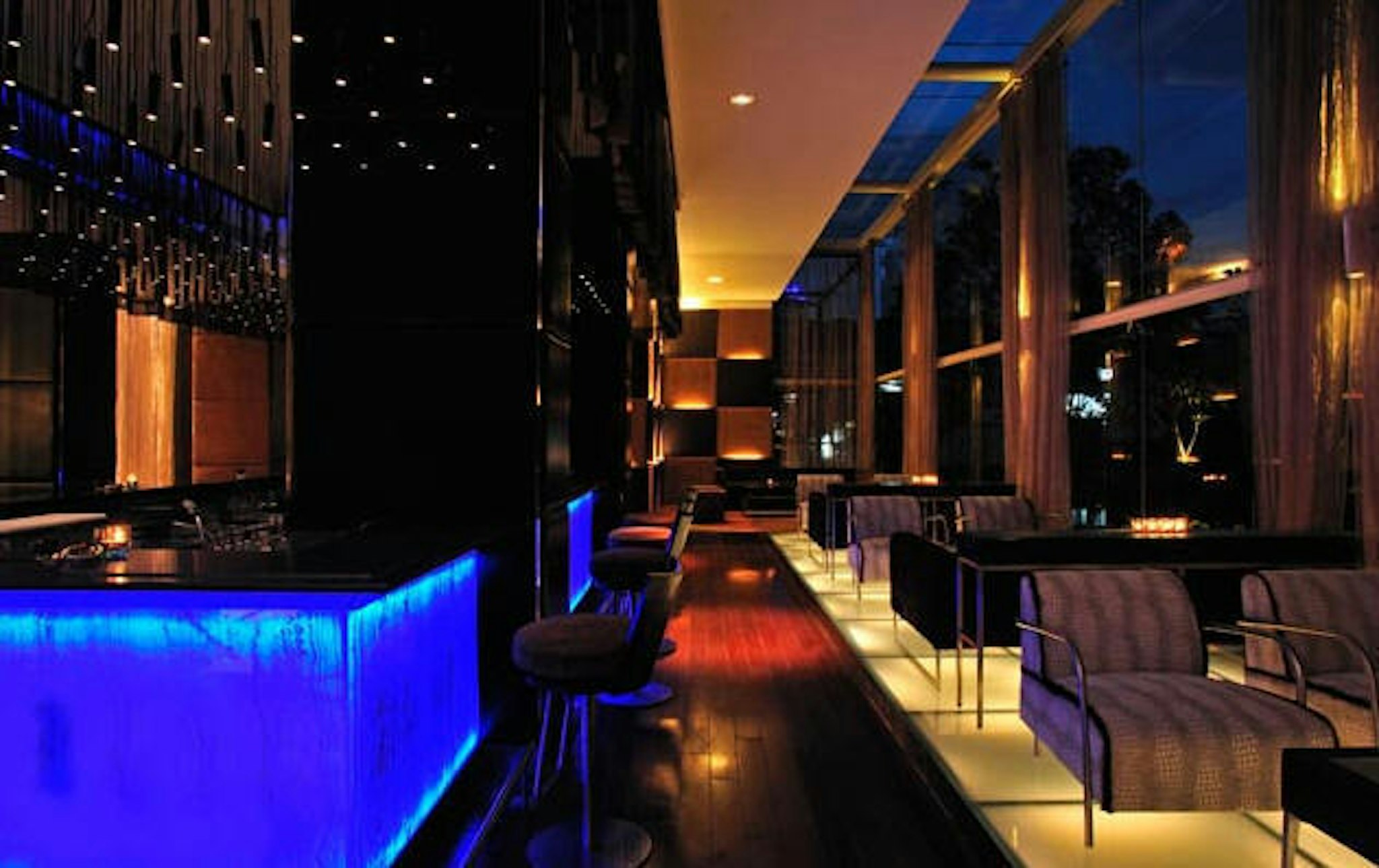 TAJ CLUB HOUSE 32/50