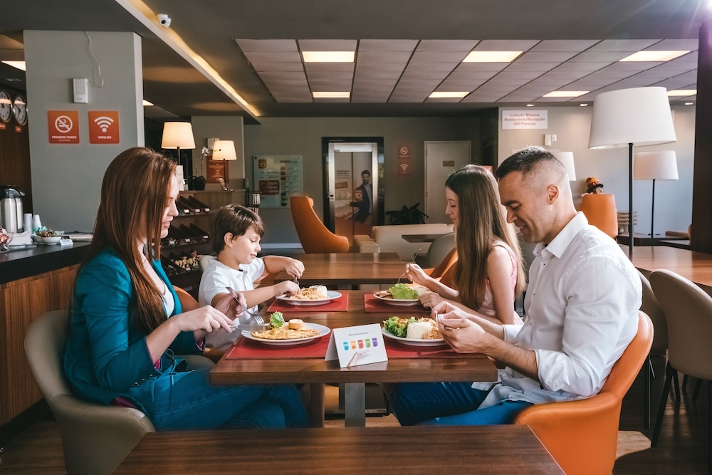 HOTEL 10 SAO LEOPOLDO 35/46
