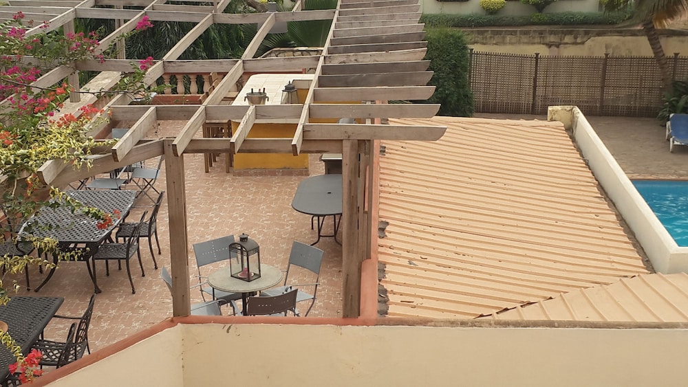 Accra Royal Castle Apartments Suites 7/48