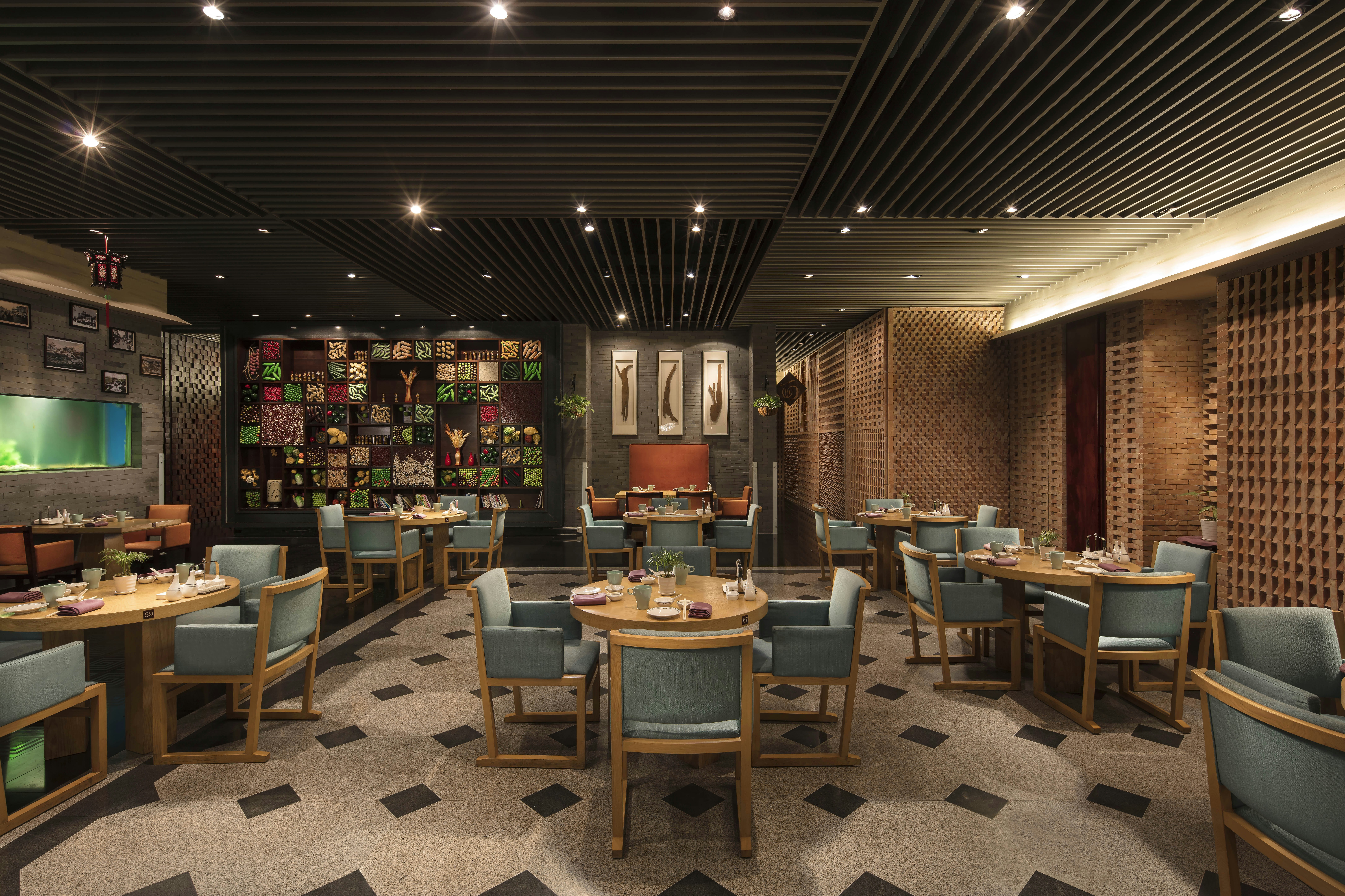 HILTON DALIAN 16/30