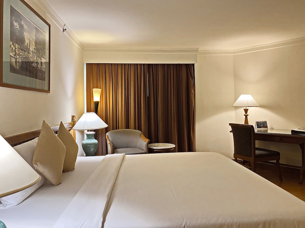 Silom Serene Boutique 19/65