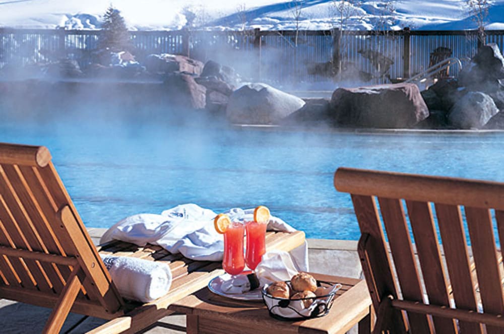 Ritz-Carlton Club, Aspen Highlands by Frias 34/50