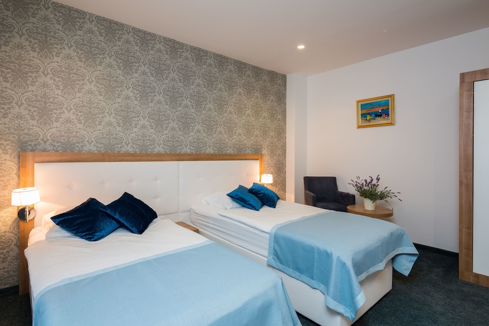 Hotel Corner 29/58