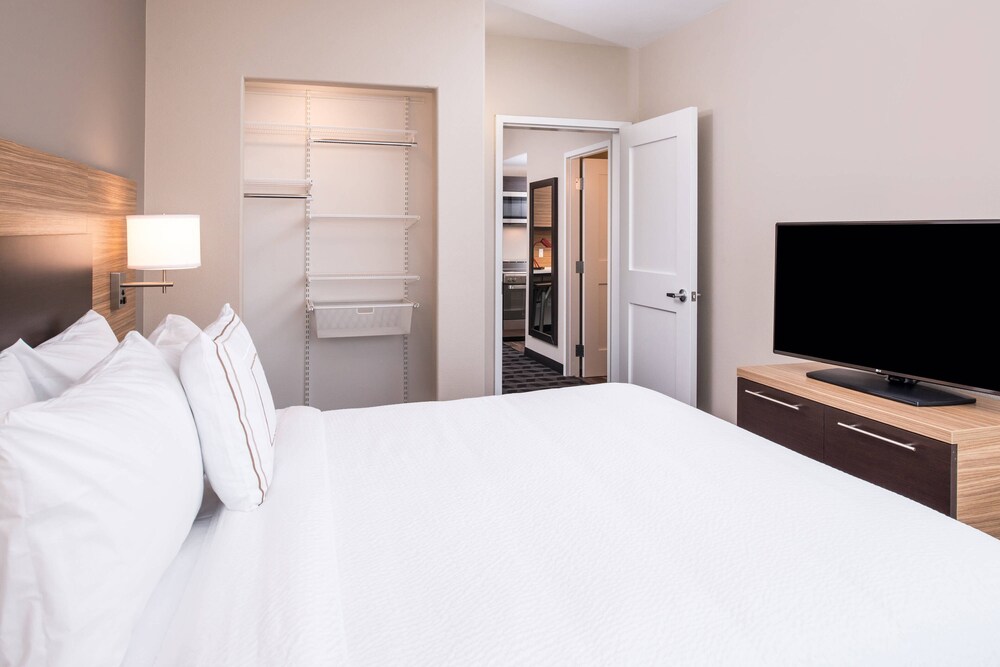 Towneplace Suites By Marriott Merced 13/54