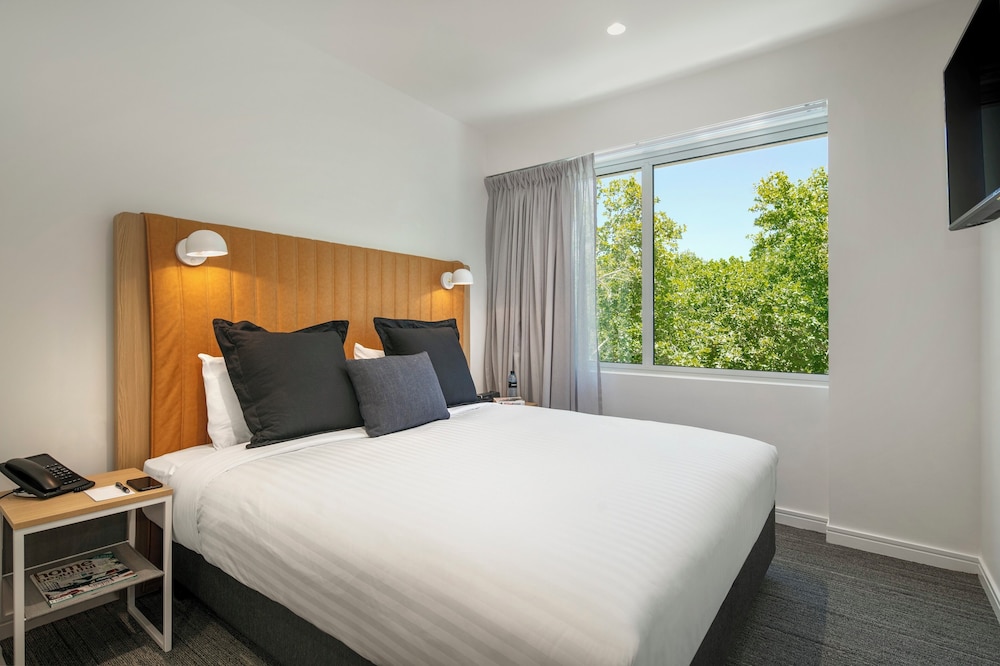 1 BEDROOM, APARTMENT, ACCESSIBLE