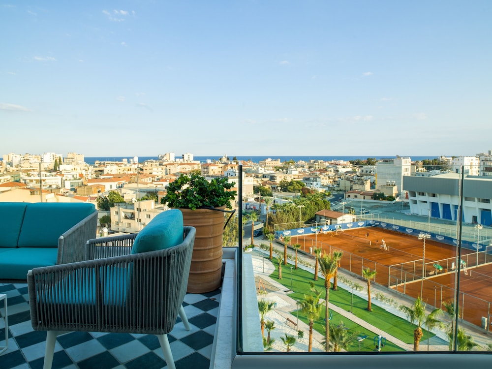 Liv Urban Larnaca 2/50