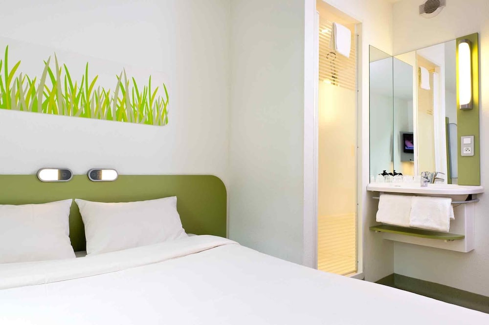Ibis Budget Bern Expo 34/69