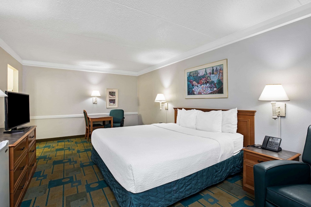 La Quinta Inn El Paso East Lomaland 18/42