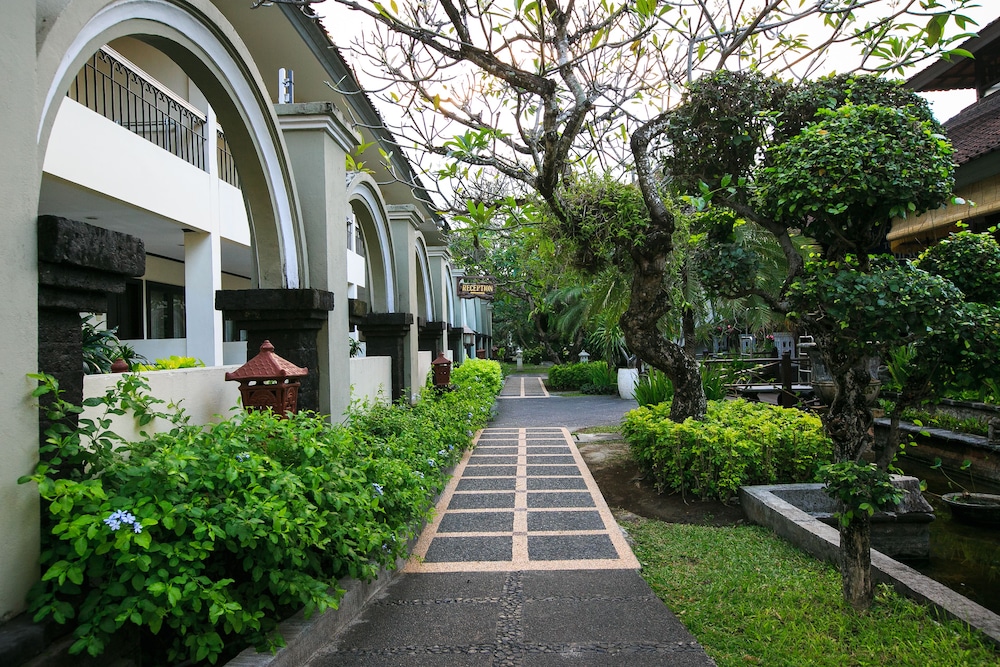 Legian Paradiso 63/67