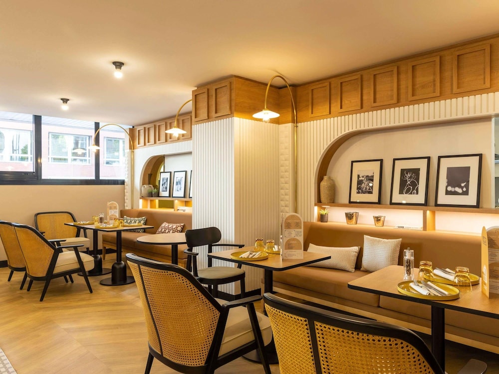 Novotel Paris Suresnes Longchamp 27/48
