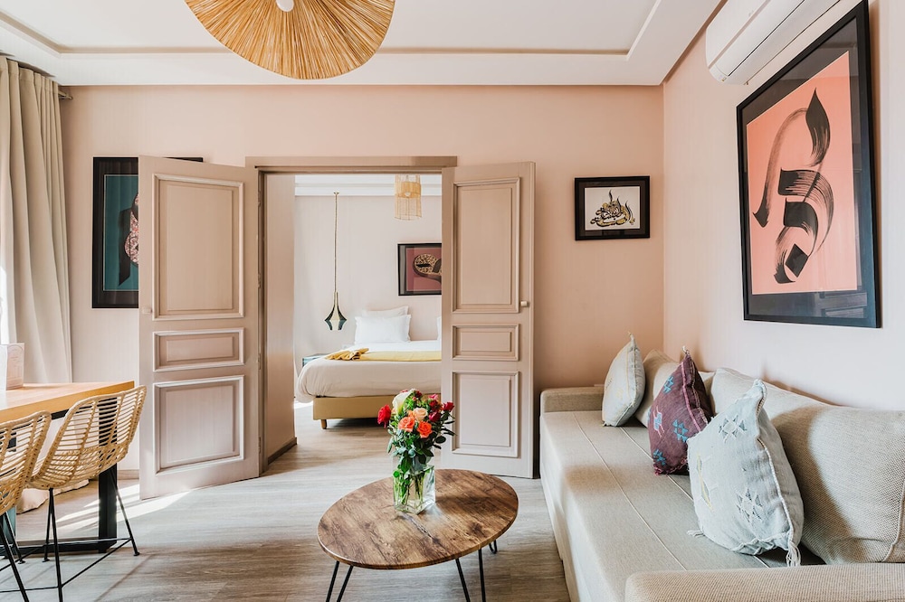 Amani Hotel Suites & Spa 72/85
