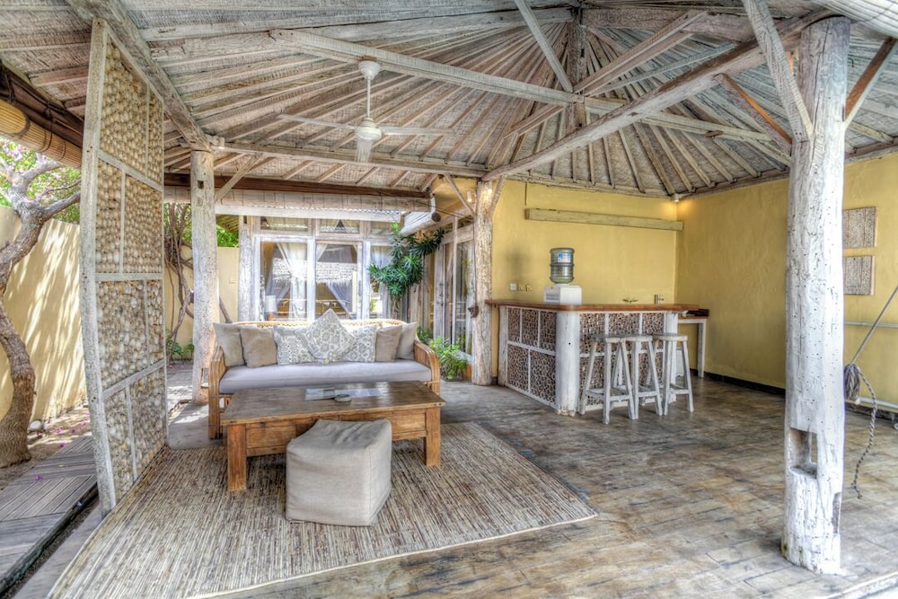 LES VILLAS OTTALIA GILI MENO 37/50