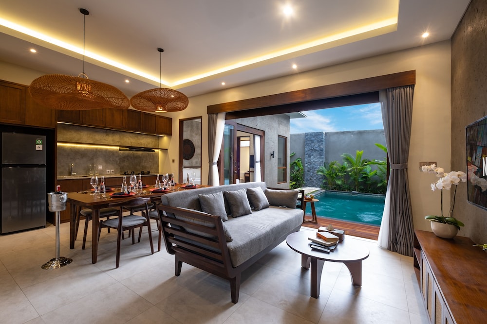 TAMAN DHARMAWANGSA SUITES 37/50