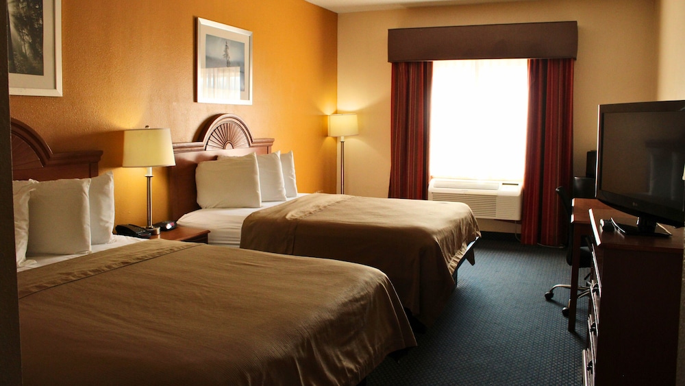 Magnuson Hotel Sand Springs 19/39
