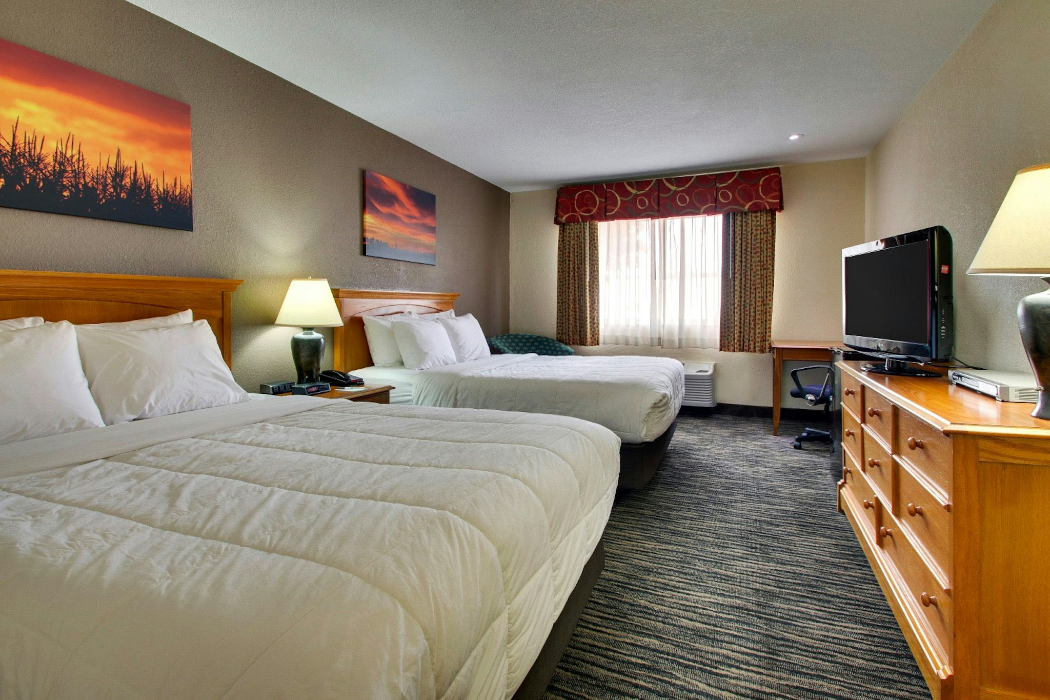 Room, 2 Queen Beds