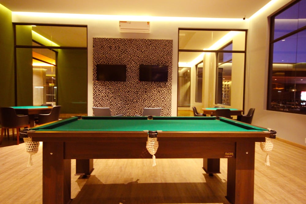 Hot Beach Resort 34/71