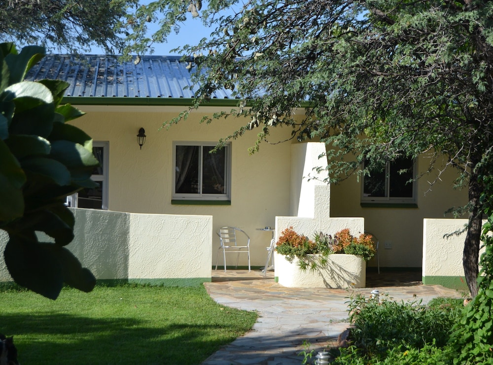 Etango Ranch Guestfarm 4/47