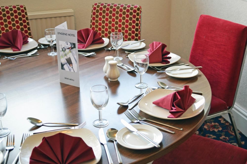 Lyndene Hotel 34/49