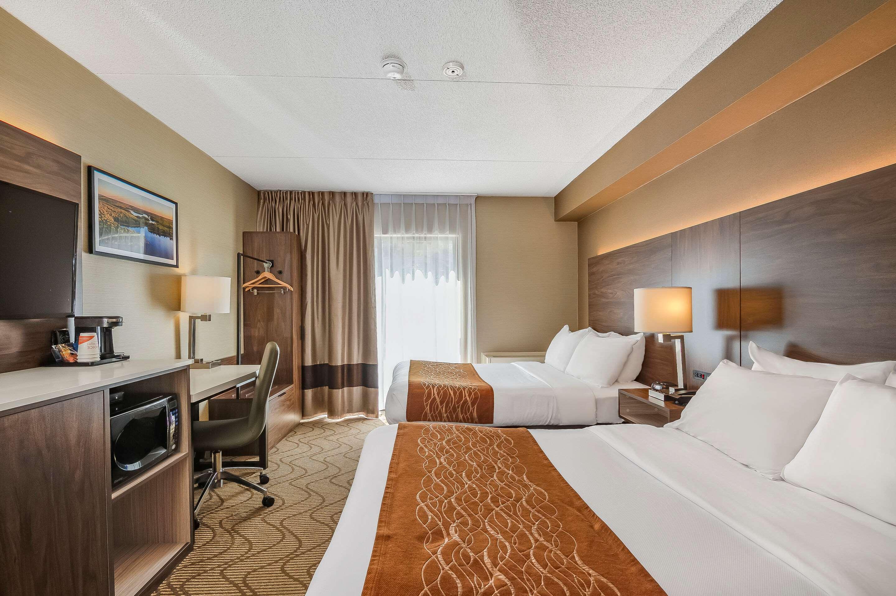 Room, Double Bed