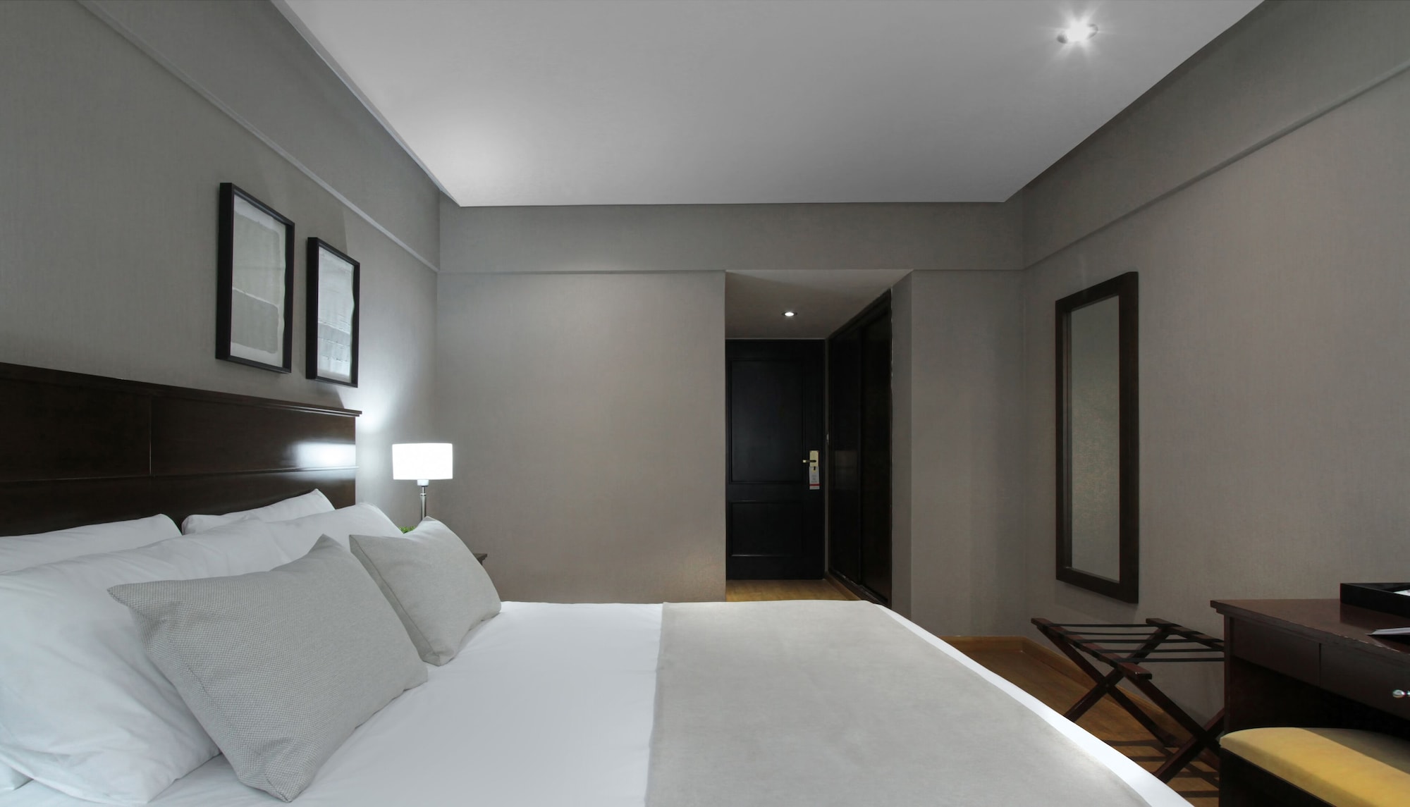 SUPERIOR, DOUBLE BED