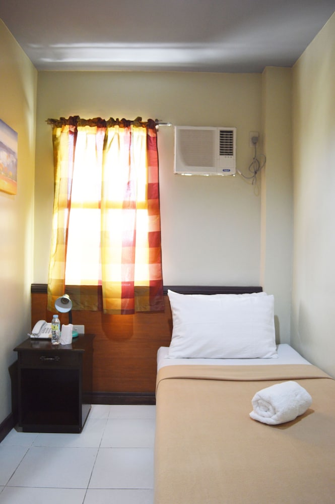 Ati Atihan Festival Hostel And Conference Center 21/37