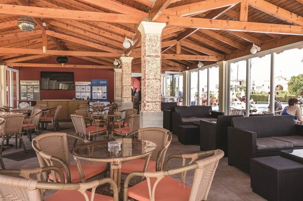 Eriva Hotel 22/37