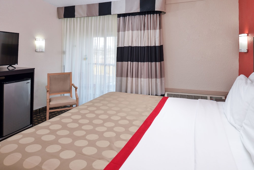 Ramada By Wyndham Grand Junction 25/58