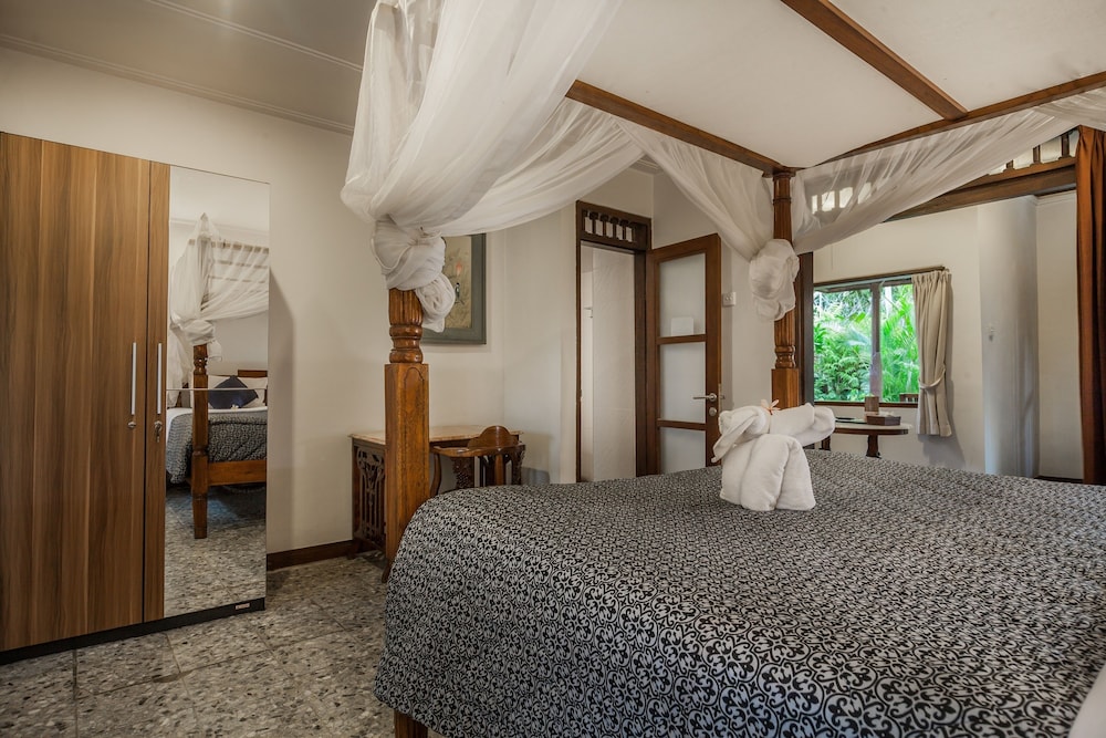 Taman Harum Cottages 23/80