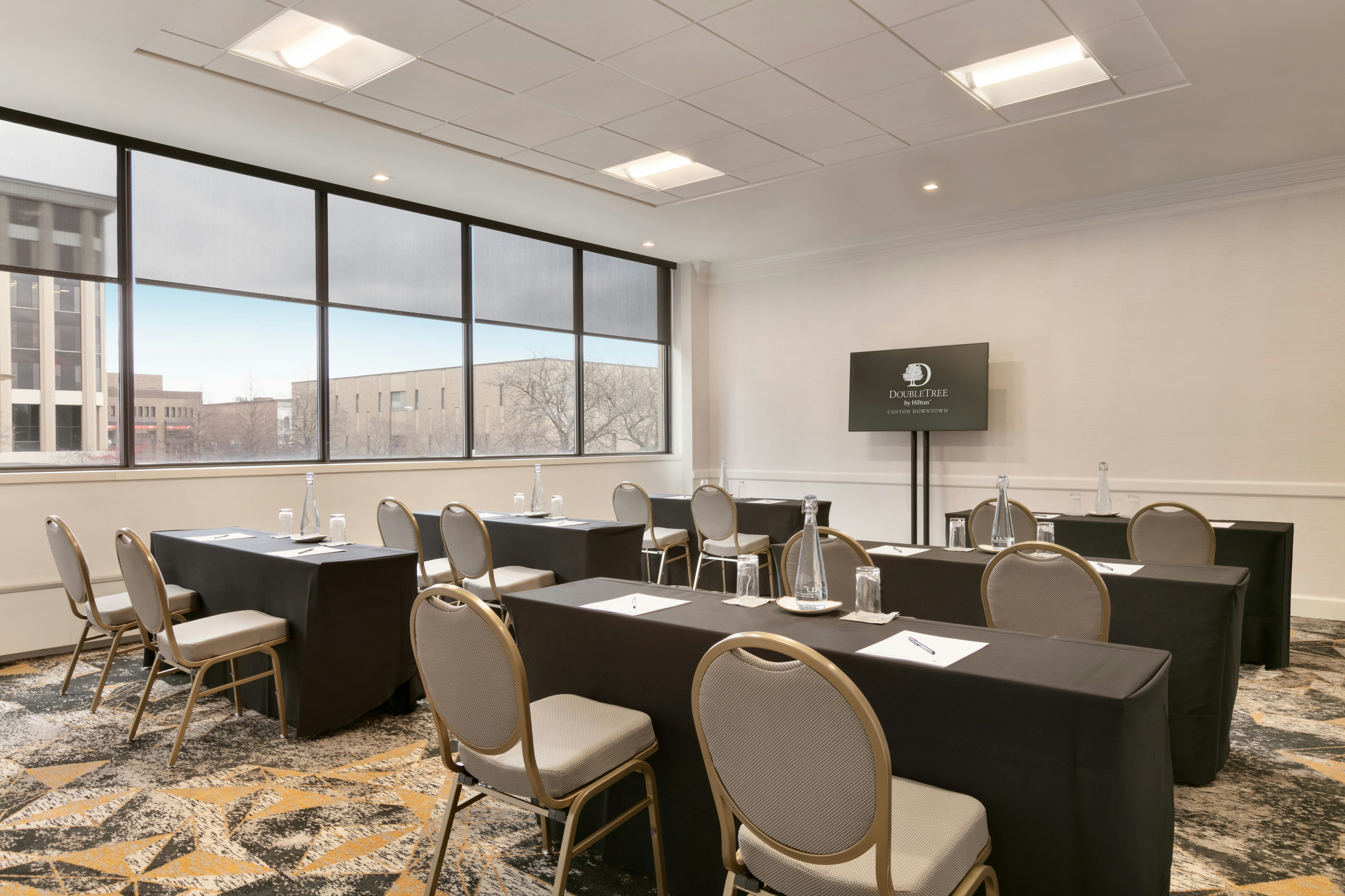 Doubletree By Hilton Canton Downtown 26/30