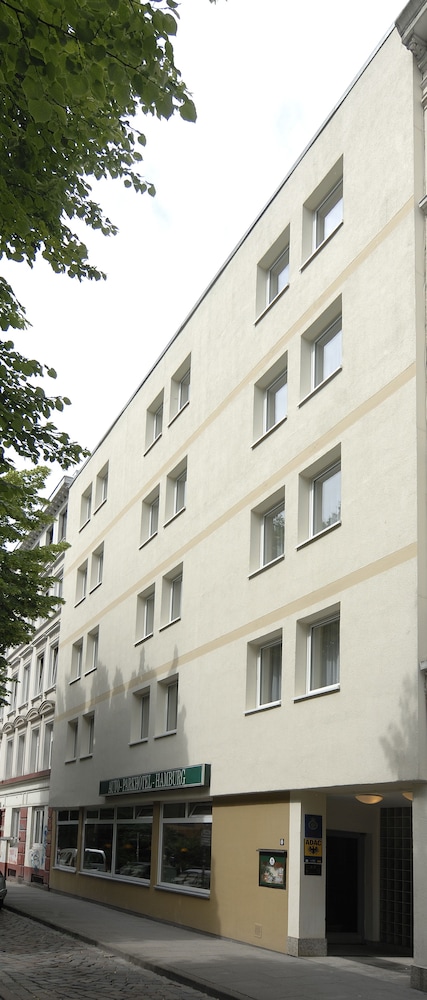 Auto-Parkhotel 5/74