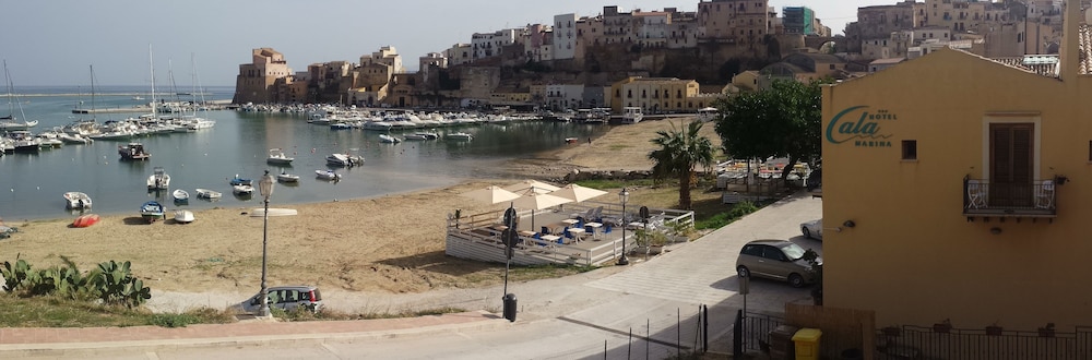 HOTEL CALA MARINA 69/72