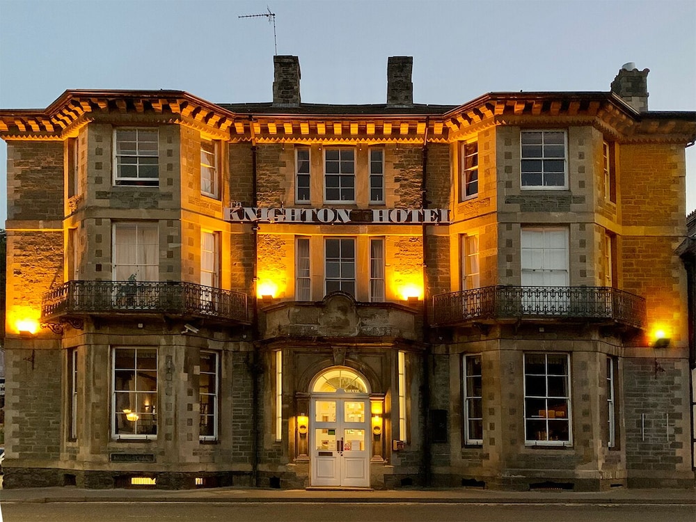 The Knighton Hotel by Payman Club 1/50