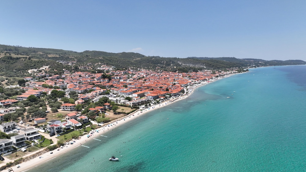 Akrogiali Boutique Hotel 46/50